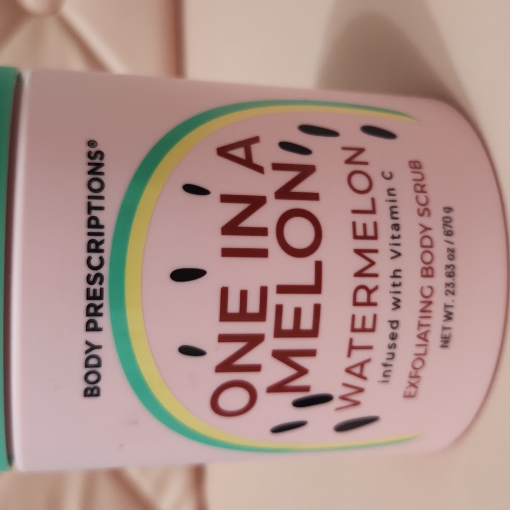 Body Prescriptions One in a Melon Watermelon Exfoliating Body Scrub 23.63 oz NWT - Picture 2 of 4
